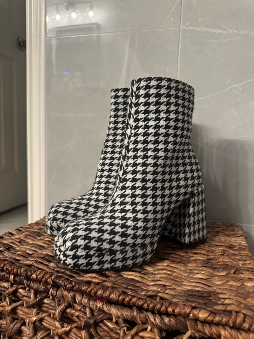 Gianni Bini Black and White Houndstooth Platform Ankle Boots